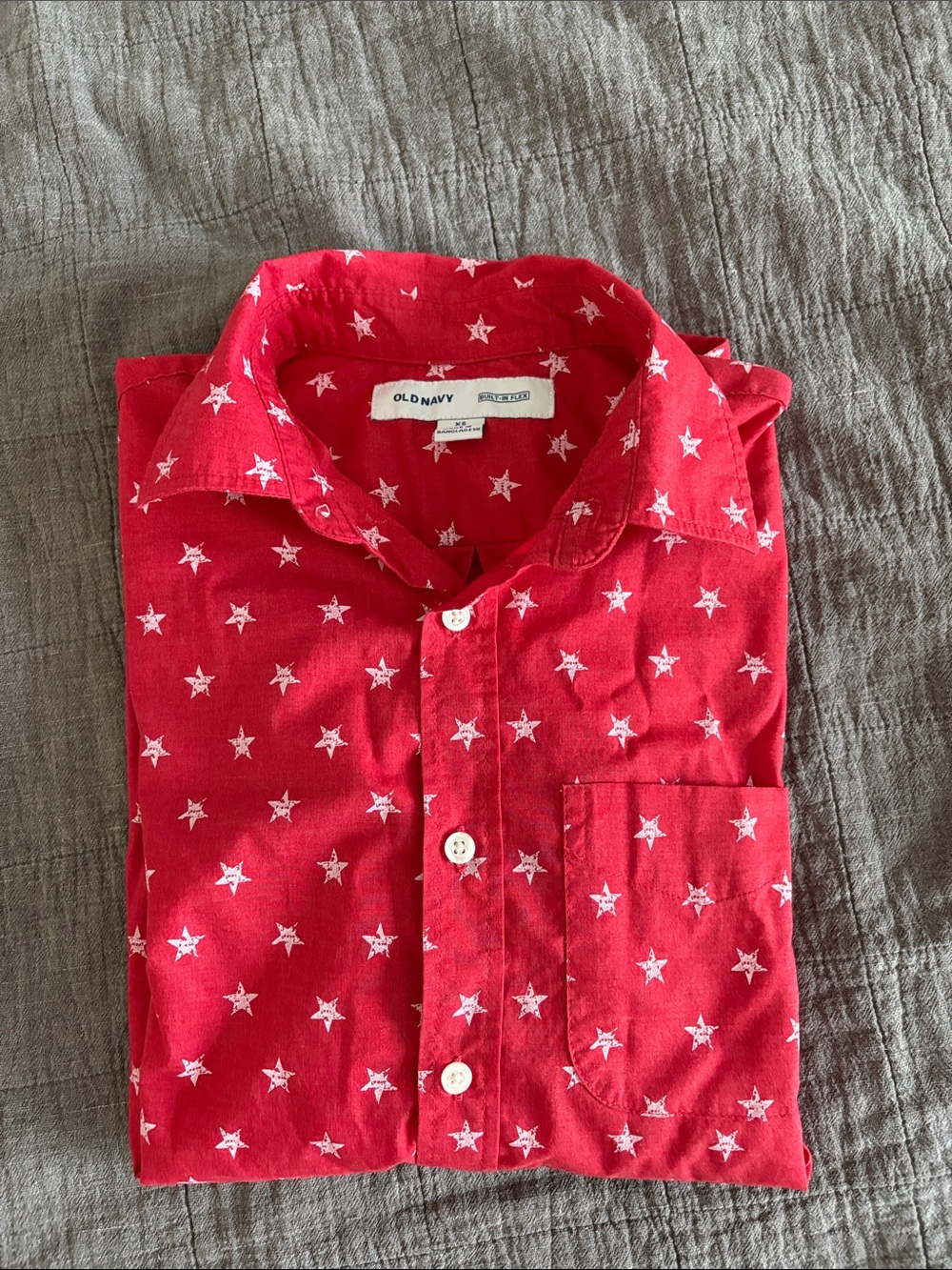 Old Navy Red Star-Print Casual Button-Down Shirt